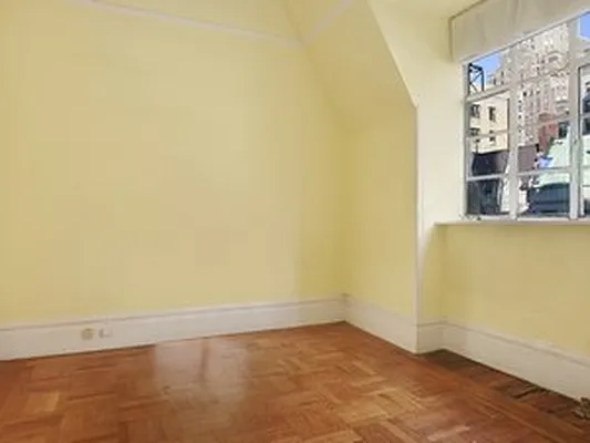 Sold by Corcoran | media 5