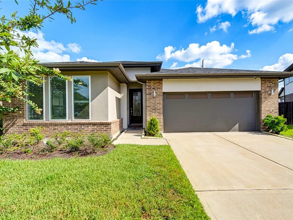 3306 Black Gore Creek Dr