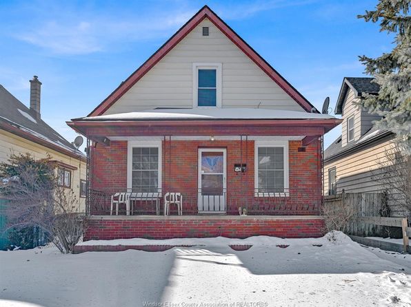 841 Pierre Ave, Windsor, ON N9A 2K6