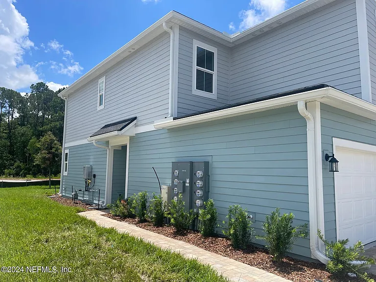 21 Mellowood Ln — Photo 4