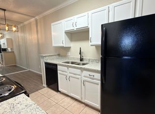 5102 80th St APT 126, Lubbock, TX 79424