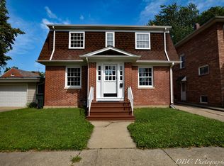 1121 Palmer Pl, Waukegan, IL 60085