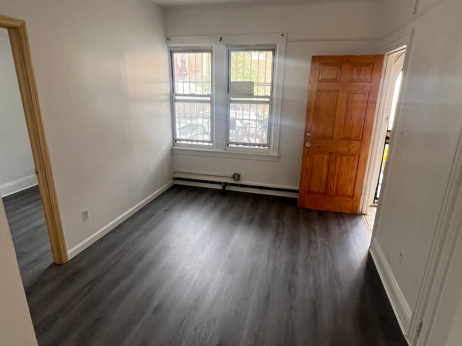 1 bed, 600 sqft, $2,100 — Photo 2