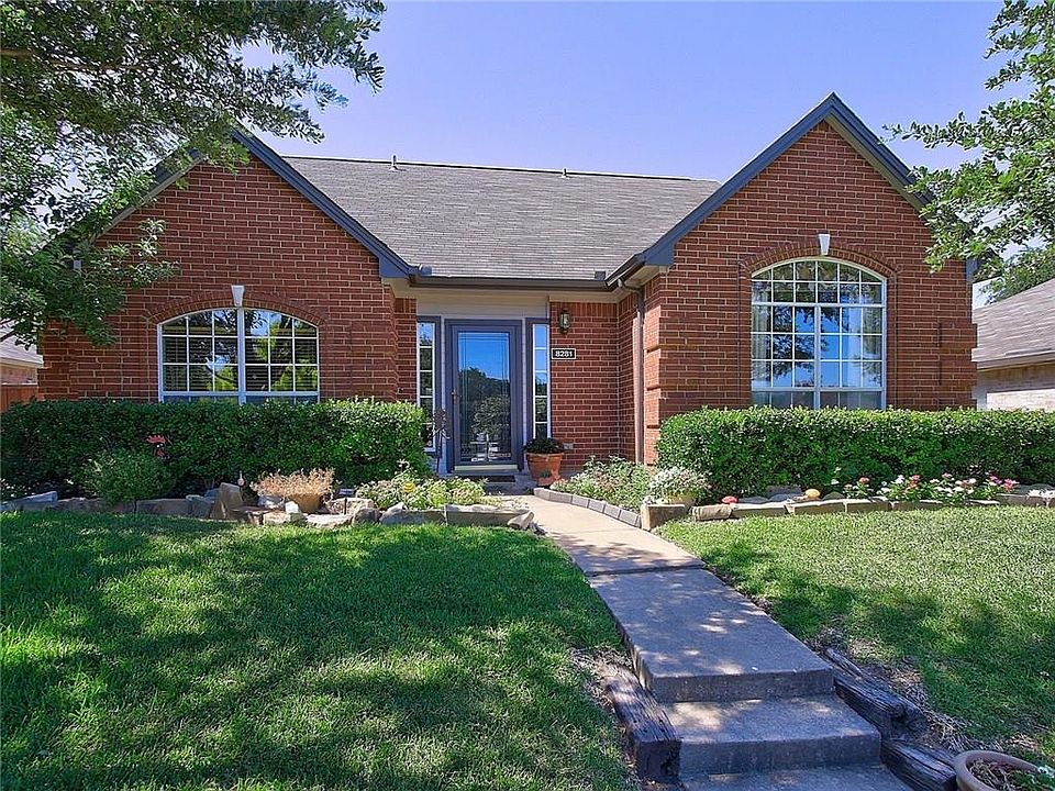 1st image of 8281 Edge Water Dr