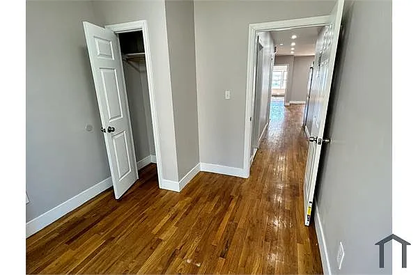 Building Photo - 2707 Decatur Ave #3
