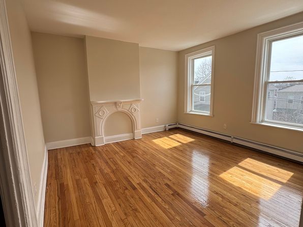 9 Osborne St APT 2