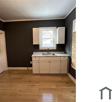 3rd image of 3868 W 18th St