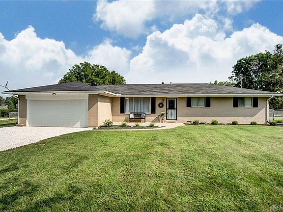 2nd image of 345 Pinehurst Dr
