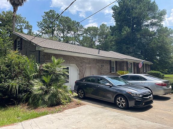 3rd image of 3308 Miller Dr