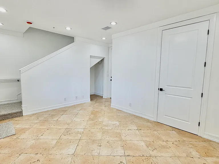 810 3rd Ave N #78 — Photo 13