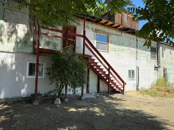 227 E Orange Avenue, Porterville, CA 93257