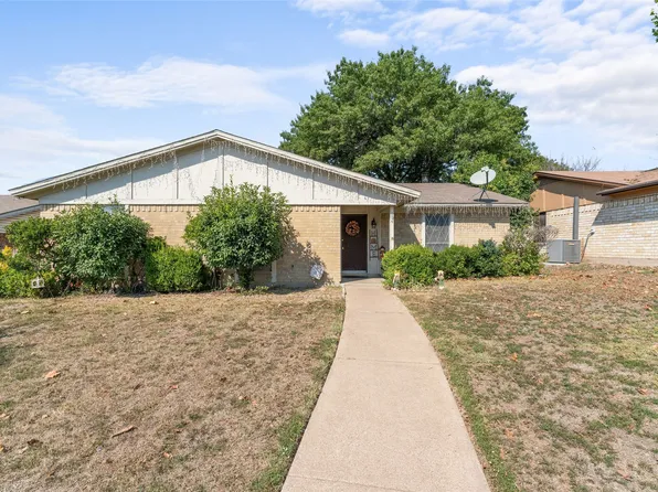 1045 Tracy Ln, Lancaster, TX 75134