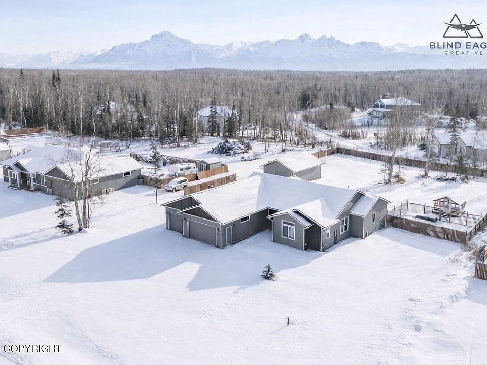 1st image of 3116 E Sandman Cir