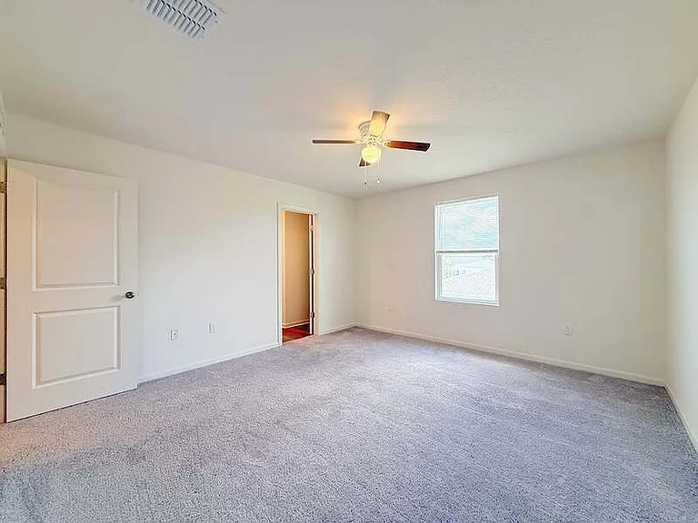 2068 Kentucky Rd — Photo 29