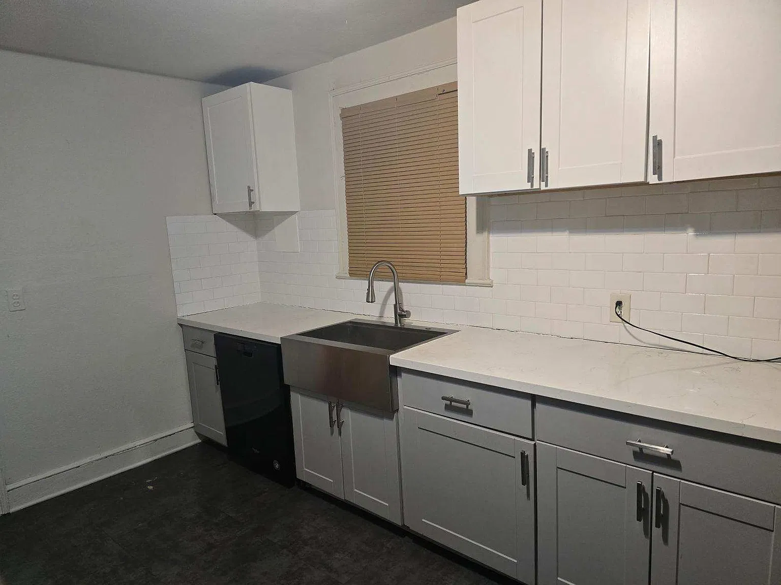 3 bed, 1108 sqft, $1,035 — Photo 3