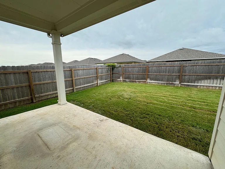 1312 Dowdy Dr — Photo 25