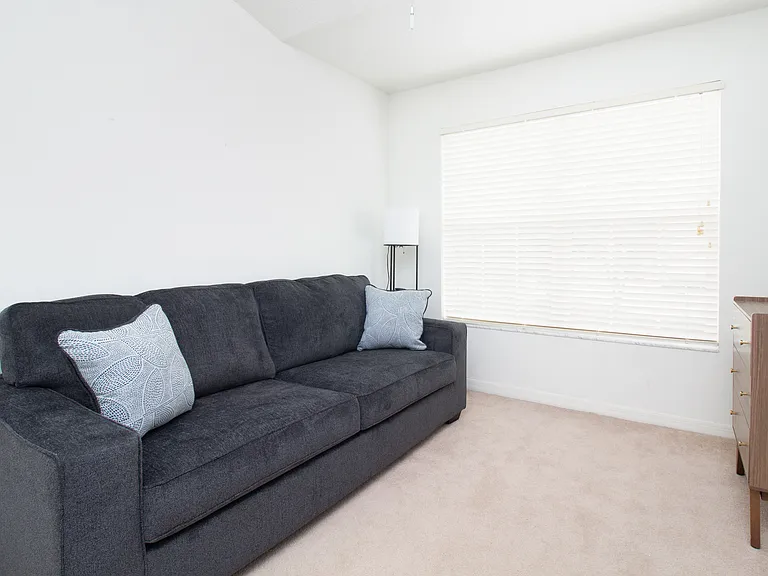608 Black Lion Dr NE — Photo 20