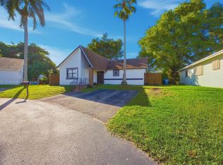 13550 SW 286th Ter, Homestead, FL 33033