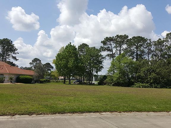 2nd image of 704 Dolphin Head Ln