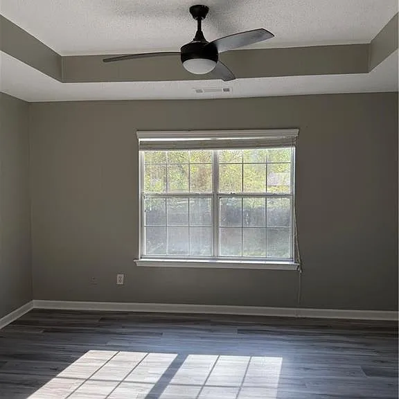 2324 Coach Way — Photo 5