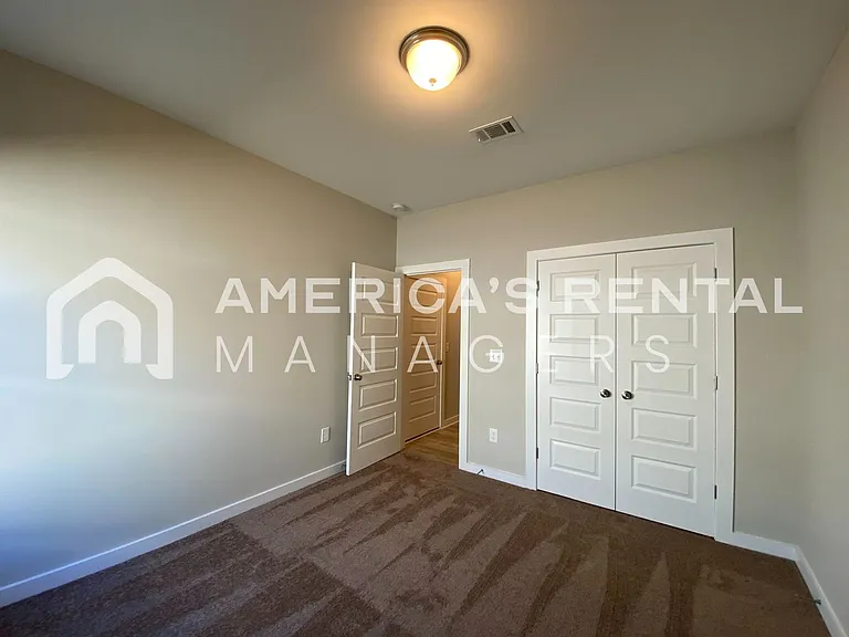 11392 Crimson Ridge Rd — Photo 30