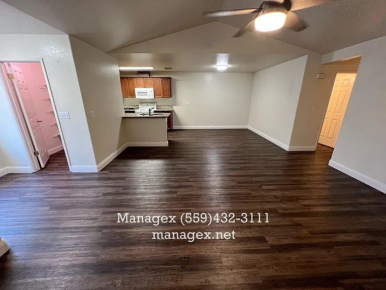 768 Spruce Ave #102 — Photo 5