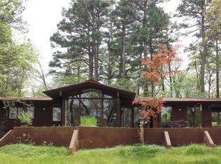 140 N Sang Ave, Fayetteville, AR 72701