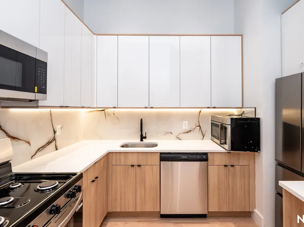 1063 Bedford Avenue image 1 of 22