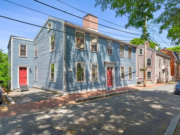 6 River St, Salem, MA 01970