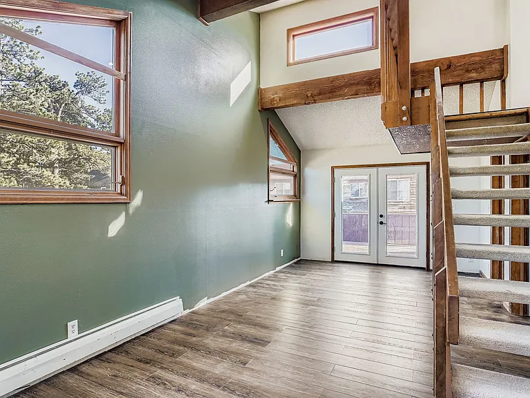 30172 Hilltop Dr — Photo 14