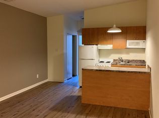 2032-42 S Juniper St #208, Philadelphia, PA 19148