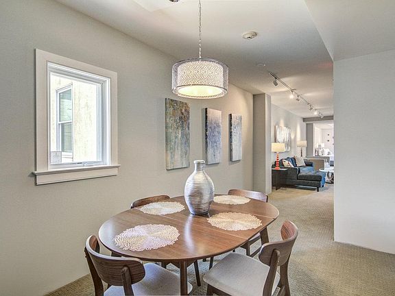 3rd image of 487 King St Suite 201