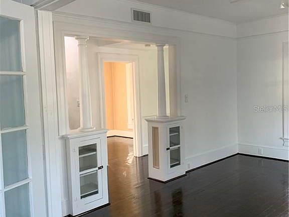 2nd image of 402 N Polk Ave