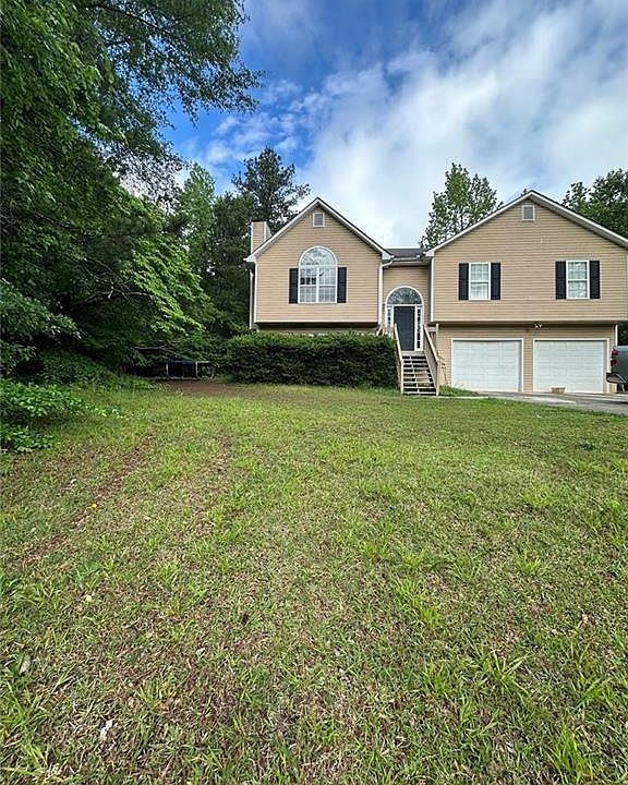1st image of 195 River Oak Ct
