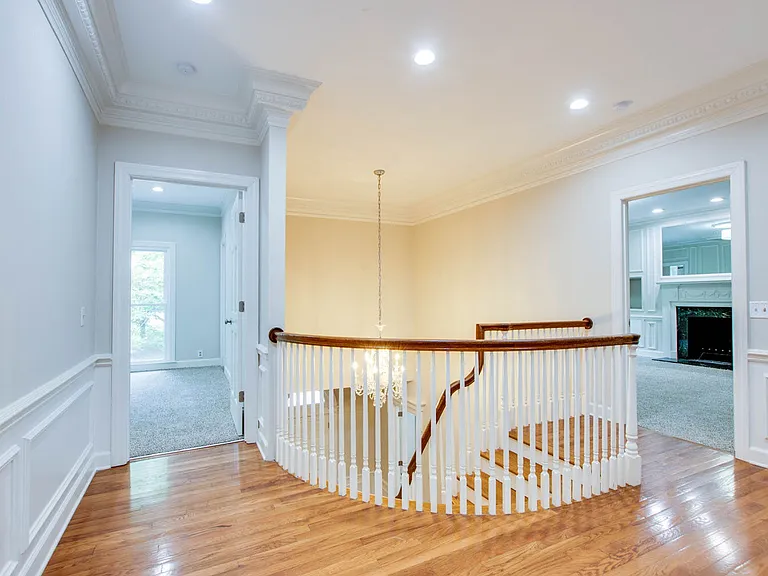 1306 SE Broad St — Photo 27