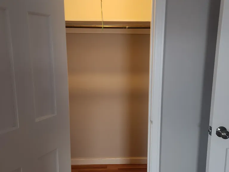 13797 Cedar Rd #202 — Photo 7