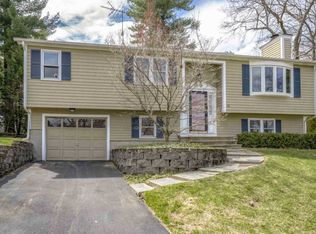 38 Nightingale Rd, Nashua, NH 03062