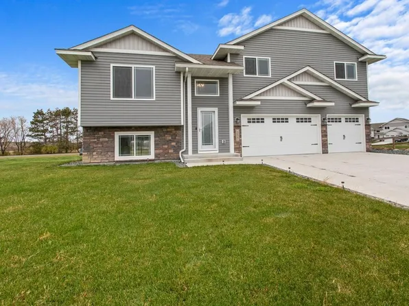 255 N Benet Ave, Rush City, MN 55069