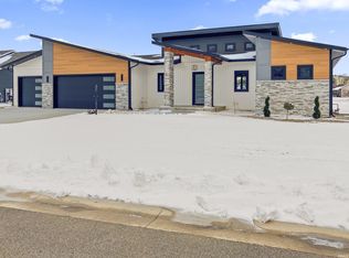 53284 Winfield Ct, Bristol, IN 46507