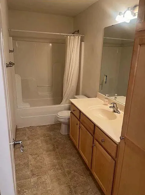 3 bed, 1858 sqft, $800 — Photo 4