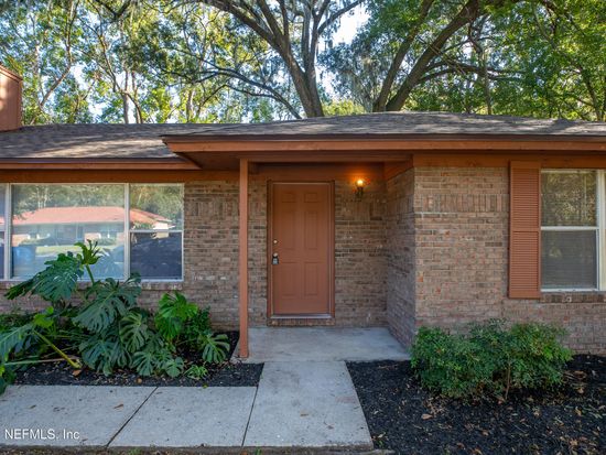 5129 YEARLING Lane, Jacksonville, FL 32210