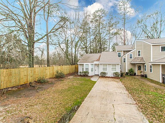 4th image of 14216 Woodlands Dr Unit 94