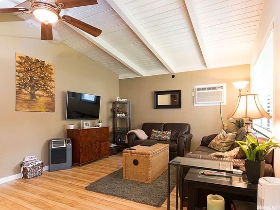 2nd image of 2819 Morrene Dr