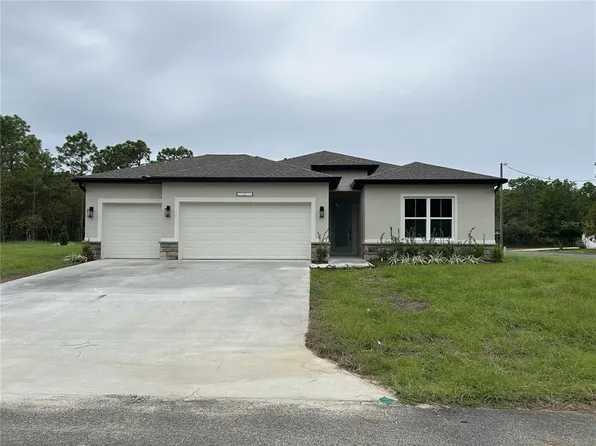 8328 Christopher Ln, Weeki Wachee, FL 34613