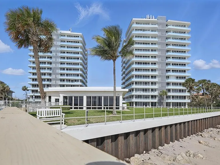 3554 Ocean Drive 703S #504N — Photo 26