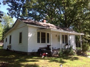2720 Washington Ave, Victoria, VA 23974