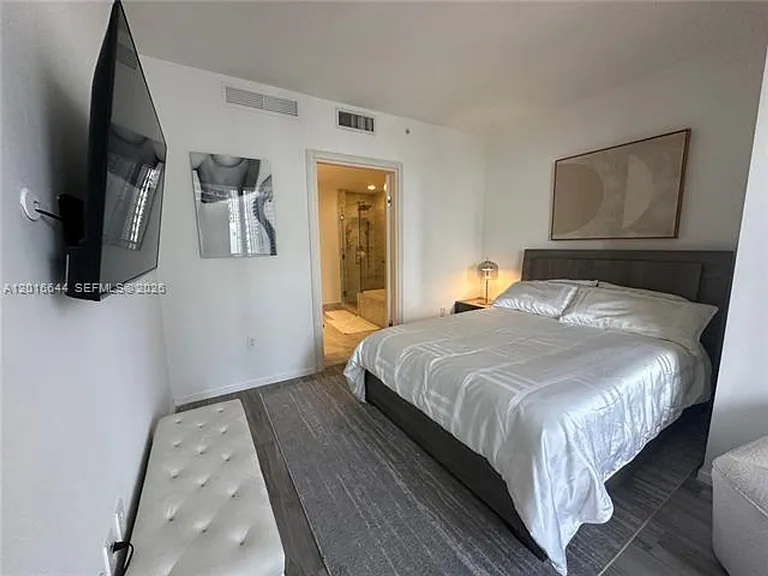 801 S Miami Ave #2001 — Photo 11