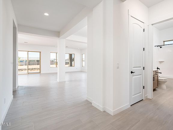 3rd image of 115 E Santa Cruz Drive