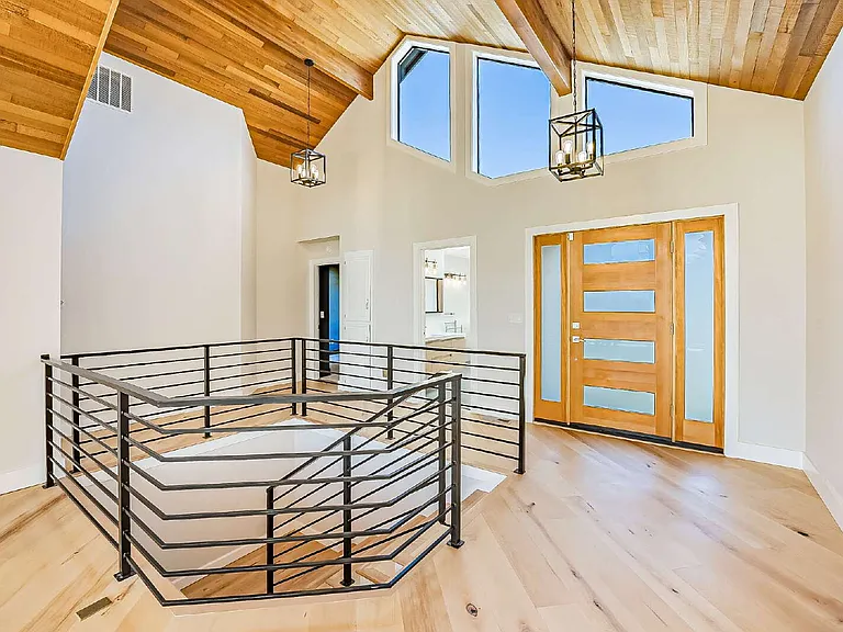 4634 Lighthouse Dr NE — Photo 33