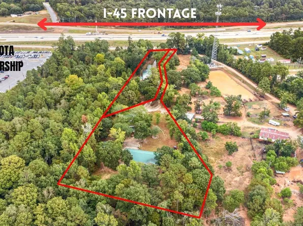 879 Interstate Highway 45 S, Huntsville, TX 77340